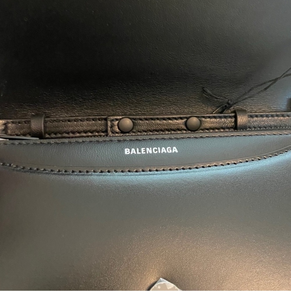 Balenciaga B bag wallet on chain - Picture 4 of 7